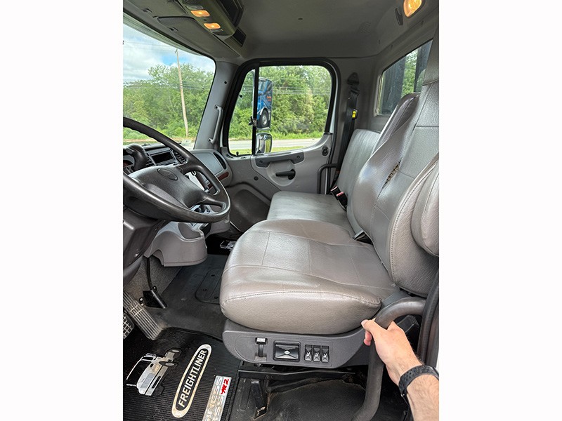 2019 Freightliner M2 (Key# 5255) 7